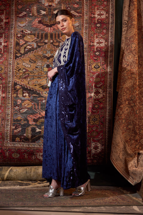 NAZEEKA - Velvet Kaftan